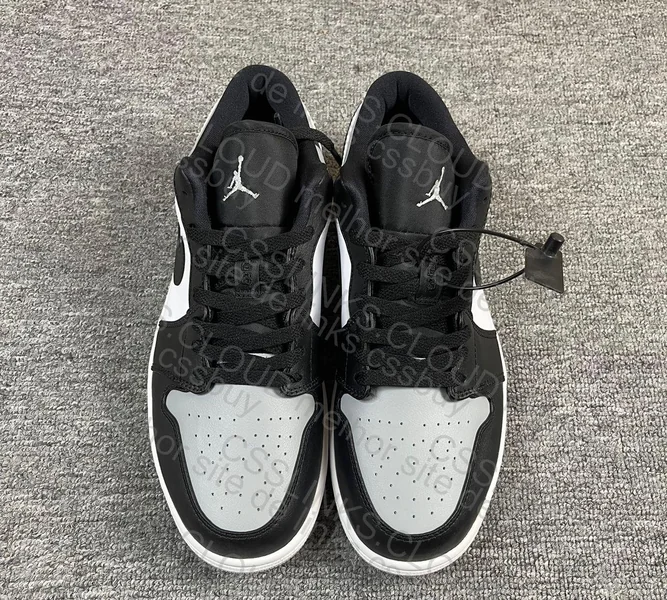 Air Jordan 1 Low DT 4