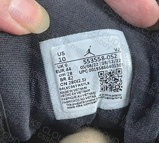 Air Jordan 1 Low DT 6