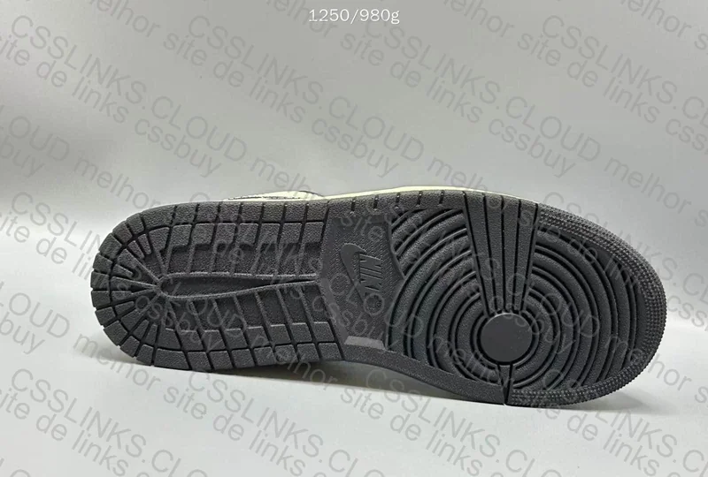 Air Jordan 1 Low DT 7