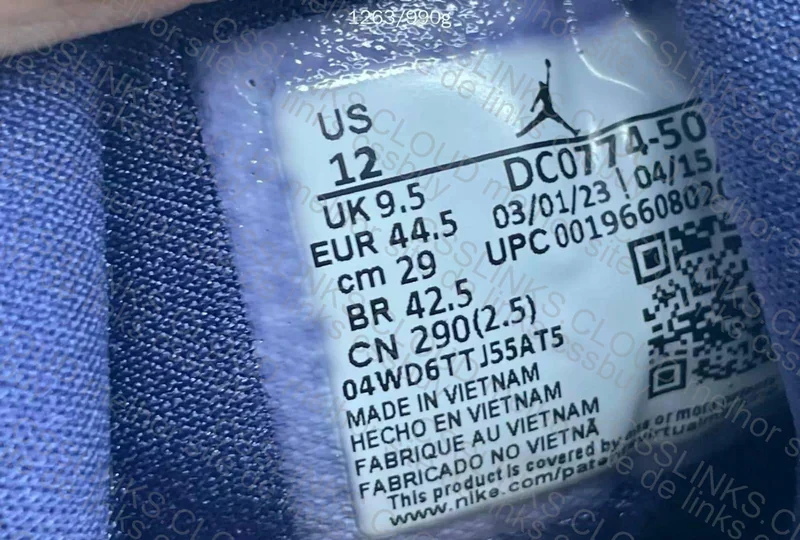 Air Jordan 1 Low DT 9