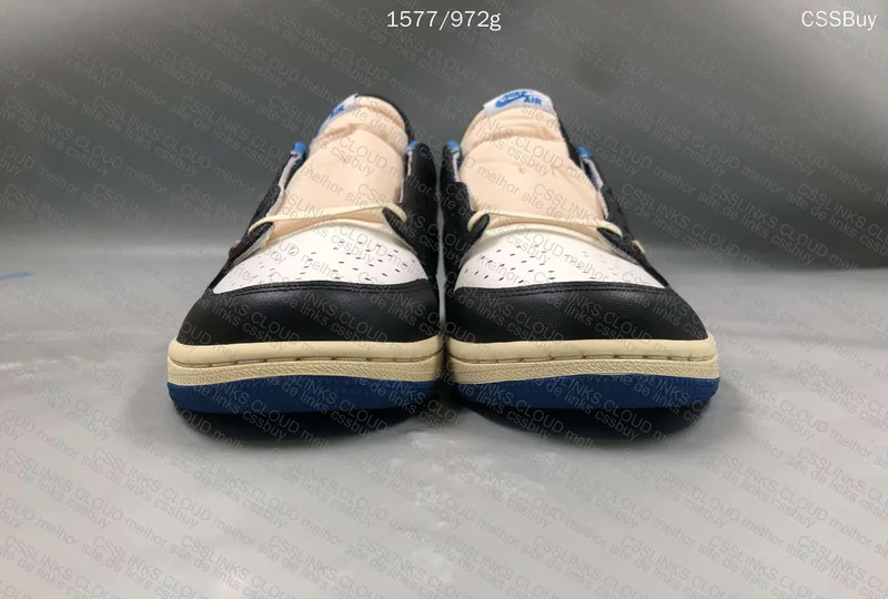 Air Jordan 1 Low Fragment x Travis Scott