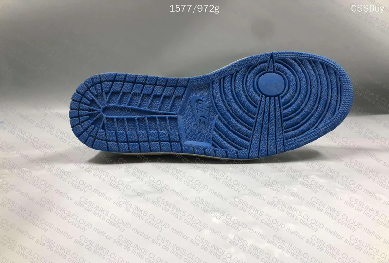 Air Jordan 1 Low Fragment x Travis Scott 5