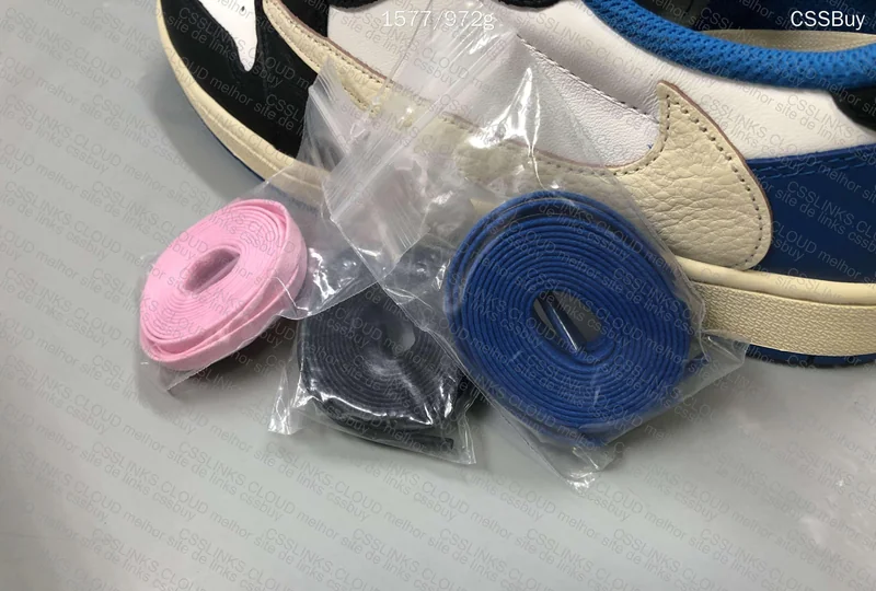 Air Jordan 1 Low Fragment x Travis Scott 6