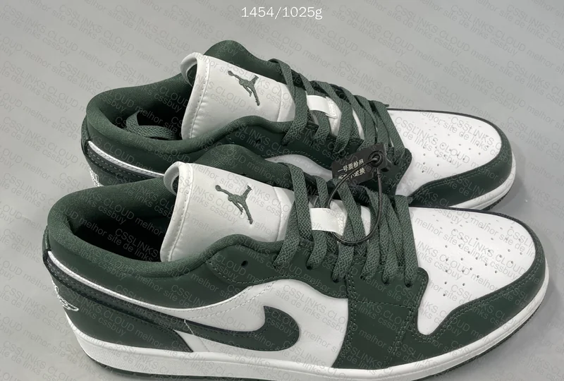 Air Jordan 1 Low Galactic Jade 3