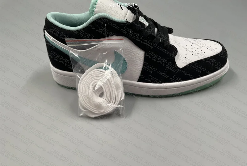 Air Jordan 1 Low GL? 10
