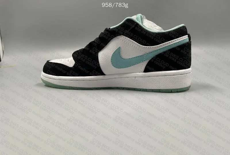 Air Jordan 1 Low GL? 5