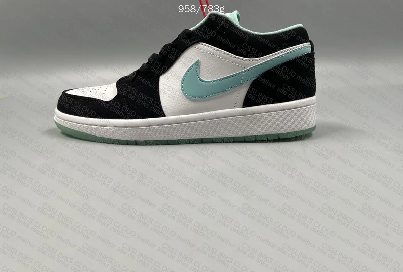 Air Jordan 1 Low GL? 8