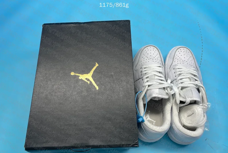 Air Jordan 1 Low Golf Pure White