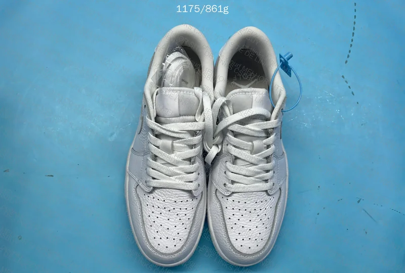 Air Jordan 1 Low Golf Pure White 4
