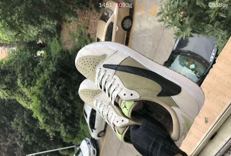 Air Jordan 1 Low Golf - Travis Scott - Olive 5