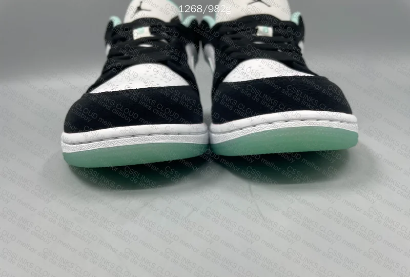 Air Jordan 1 Low - Green Island 2