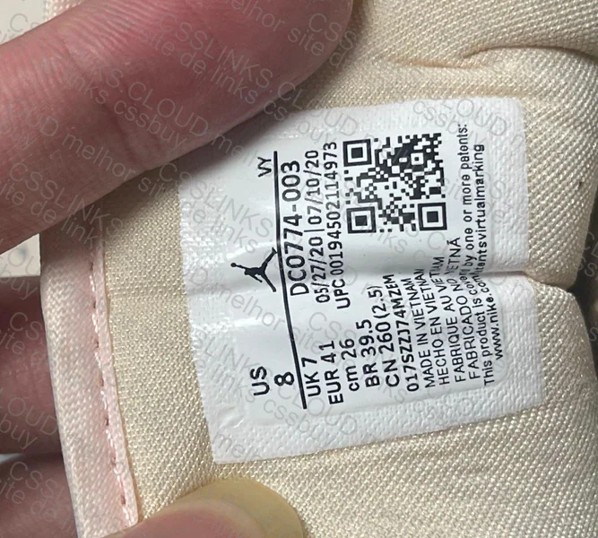 Air Jordan 1 Low Guava Ice 3
