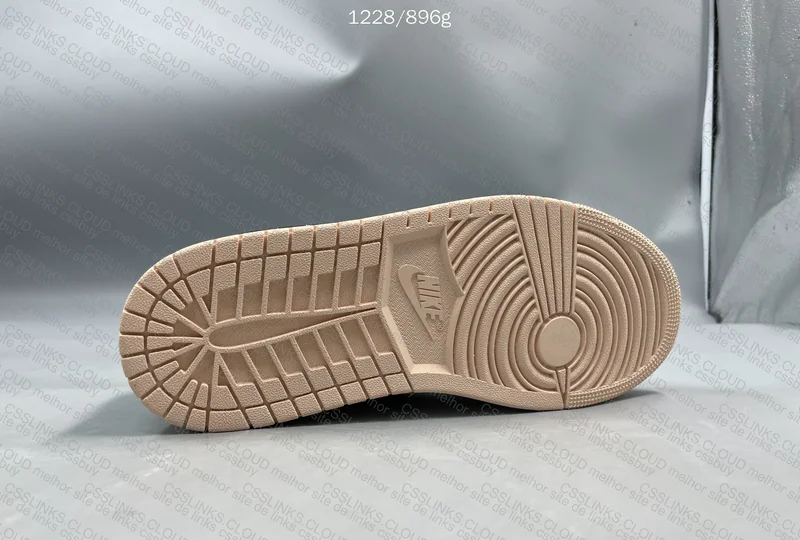 Air Jordan 1 Low Guava Ice 3