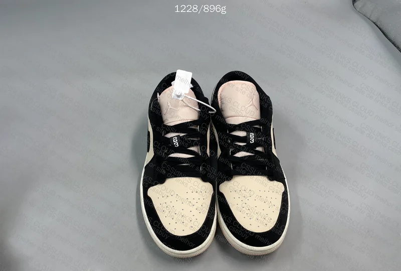 Air Jordan 1 Low Guava Ice 5