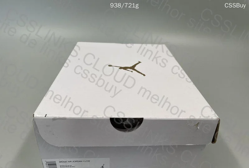 Air Jordan 1 Low Ice Blue Aluminum 7