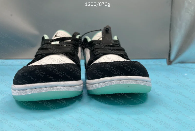 Air Jordan 1 Low - Island Green 3
