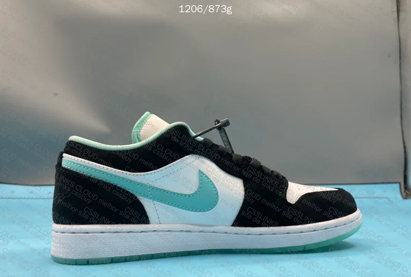 Air Jordan 1 Low - Island Green 6
