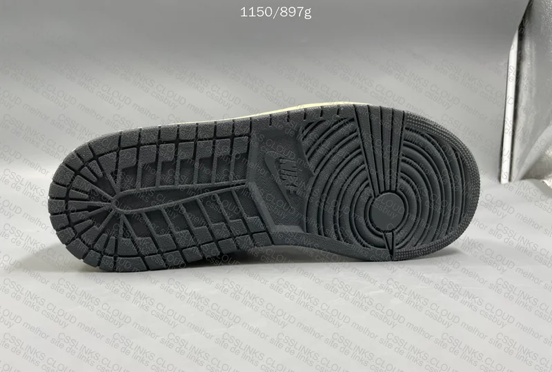 Air Jordan 1 Low Jade Smoke