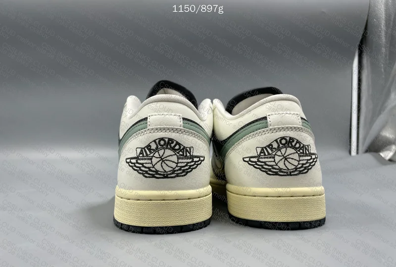 Air Jordan 1 Low Jade Smoke 4