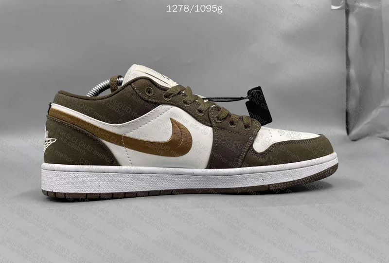 Air Jordan 1 Low Light Olive 4