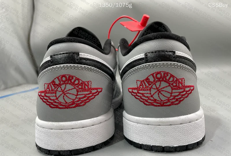 Air Jordan 1 Low Light Smoke Grey 3