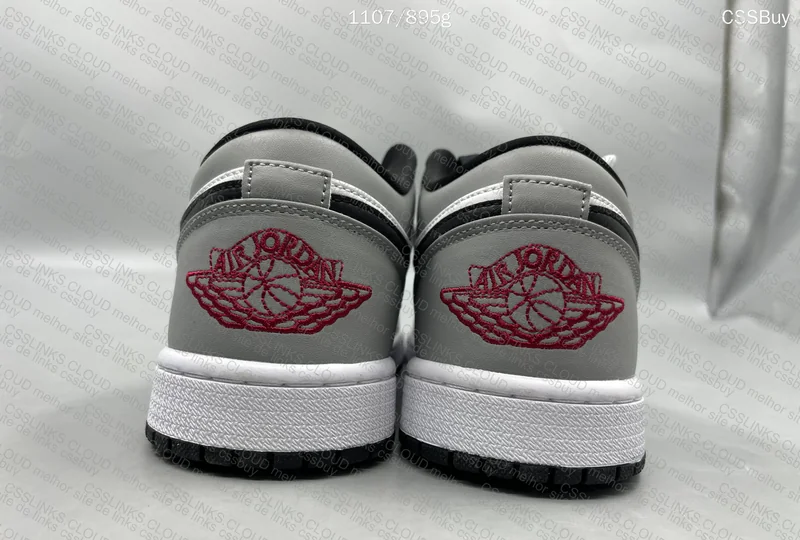 Air Jordan 1 Low 'Light Smoke Grey' 10