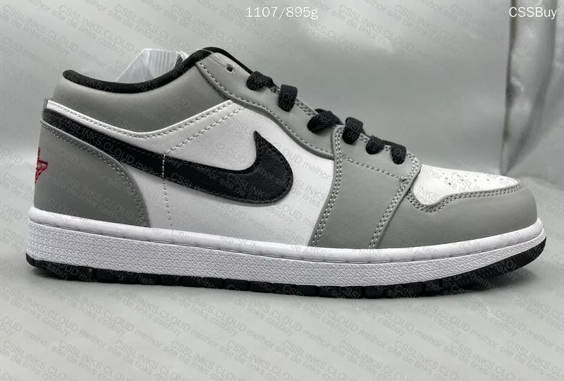 Air Jordan 1 Low 'Light Smoke Grey' 9