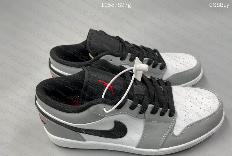 Air Jordan 1 Low Light Smoke Grey 3