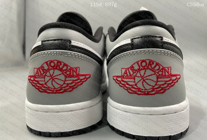 Air Jordan 1 Low Light Smoke Grey 6