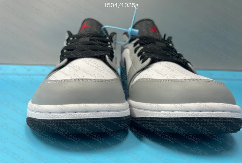 Air Jordan 1 Low Light Smoke Grey 7