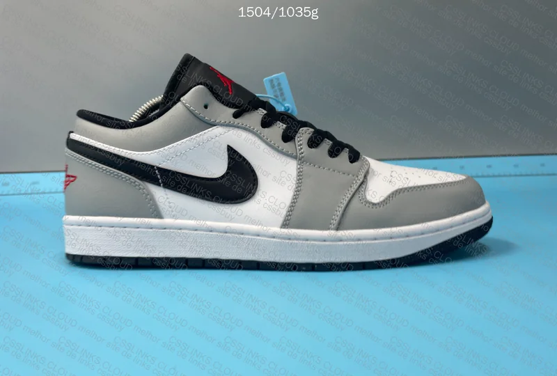 Air Jordan 1 Low Light Smoke Grey 9