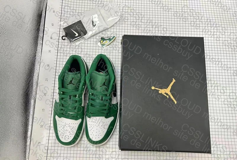 Air Jordan 1 Low 'Little Celt' 2