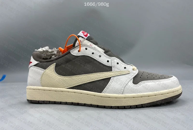 Air Jordan 1 Low Mocha