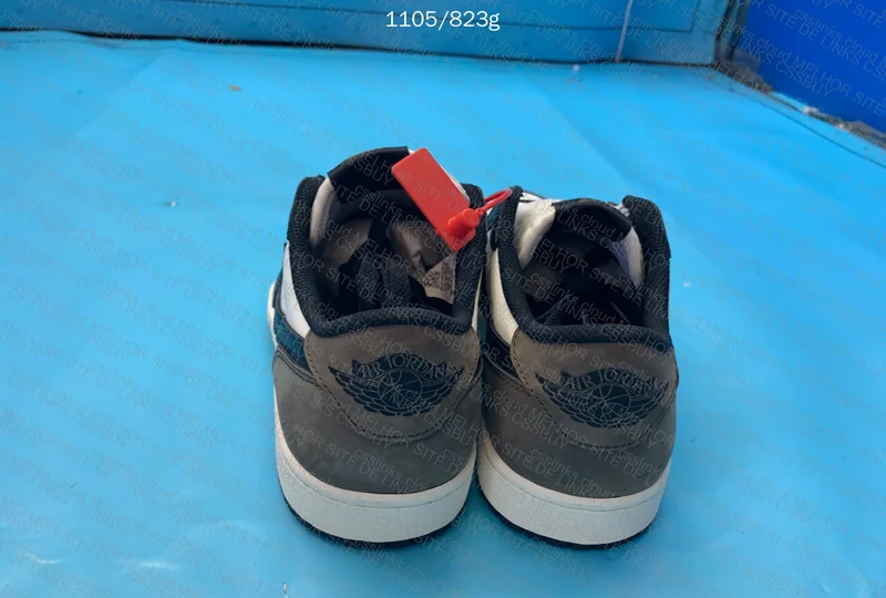 Air Jordan 1 Low Mocha 2