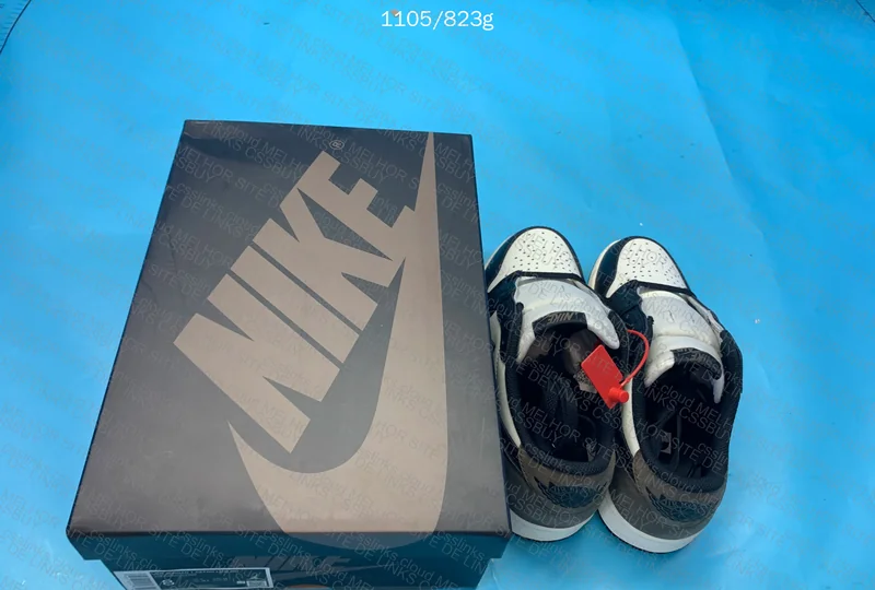 Air Jordan 1 Low Mocha 5