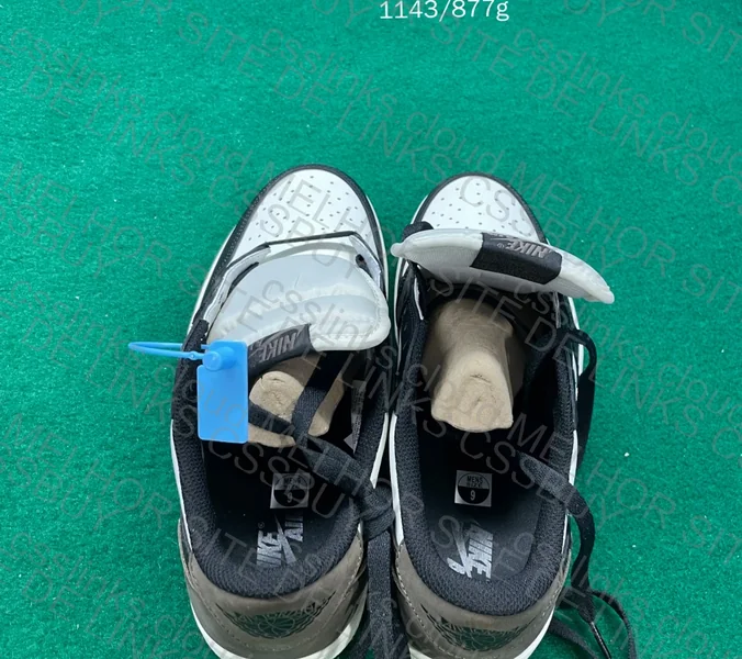 Air Jordan 1 Low Mocha 5