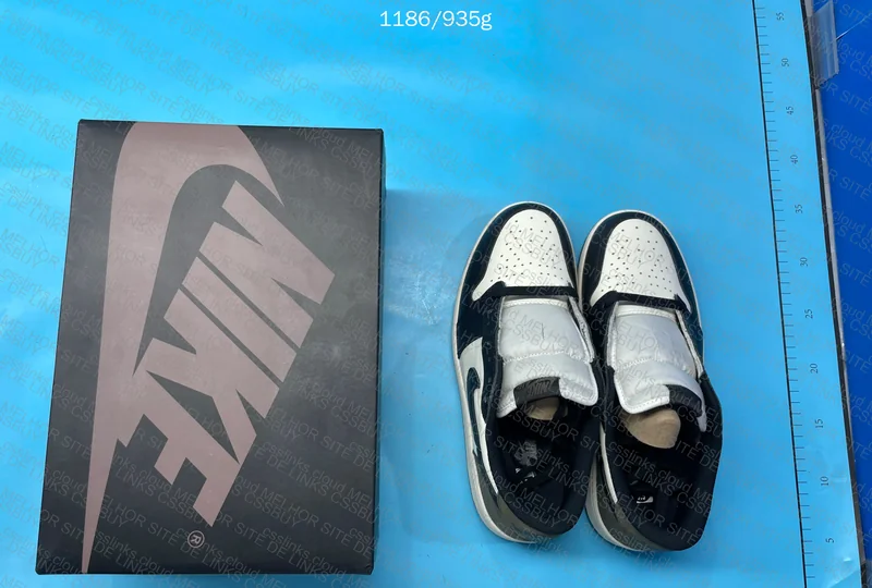Air Jordan 1 Low Mocha BZ1 Batch 3