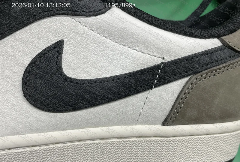 Air jordan 1 low mocha sale 2