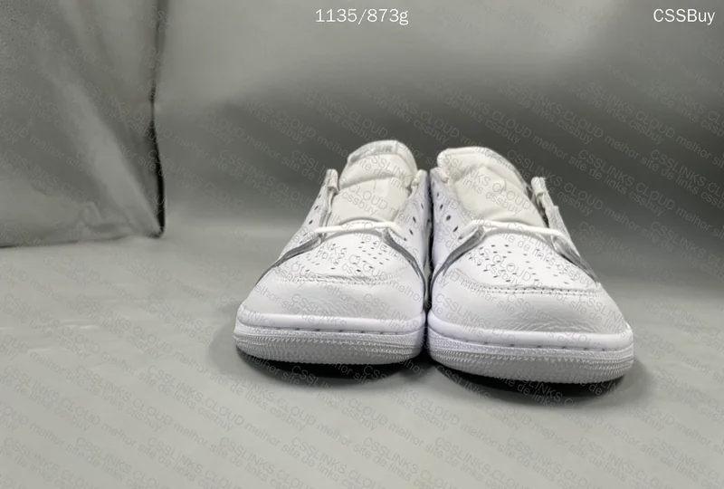 Air Jordan 1 Low Neutral Grey 2