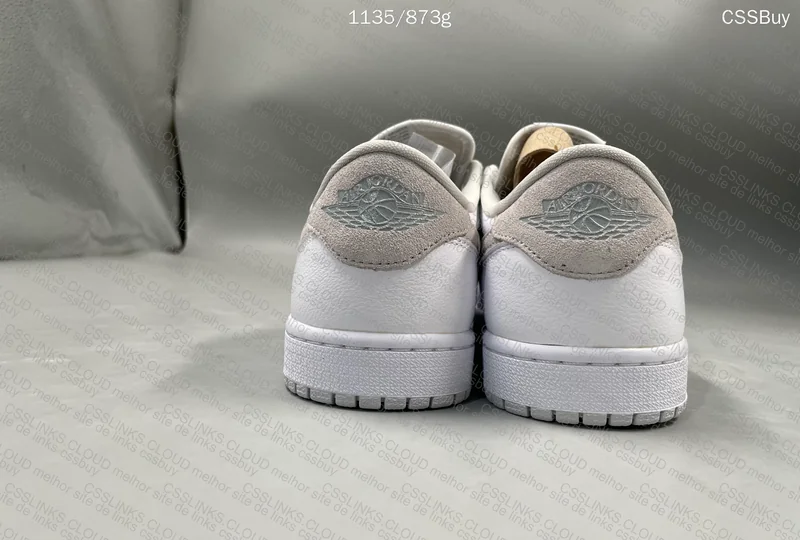 Air Jordan 1 Low Neutral Grey 5