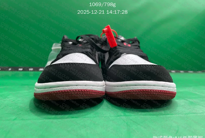 Air Jordan 1 Low Nike - Small DT 3