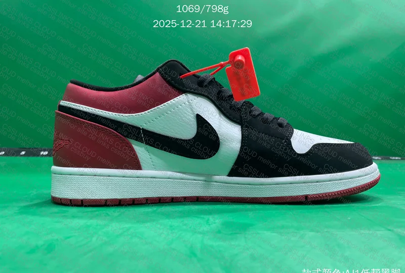 Air Jordan 1 Low Nike - Small DT 4