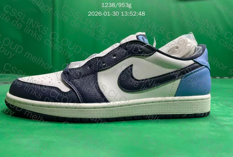 air jordan 1 low obsidian 4
