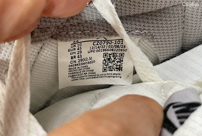 Air Jordan 1 Low OG Atmosphere Grey 3