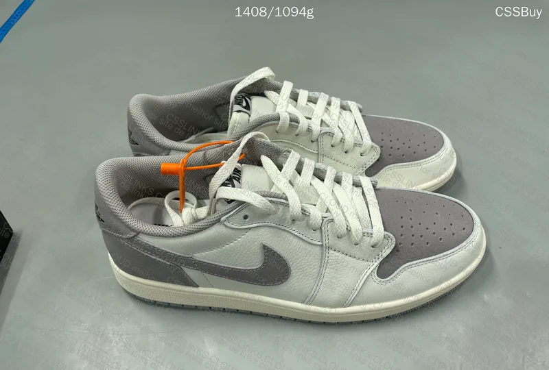 Air Jordan 1 Low OG Atmosphere Grey 7