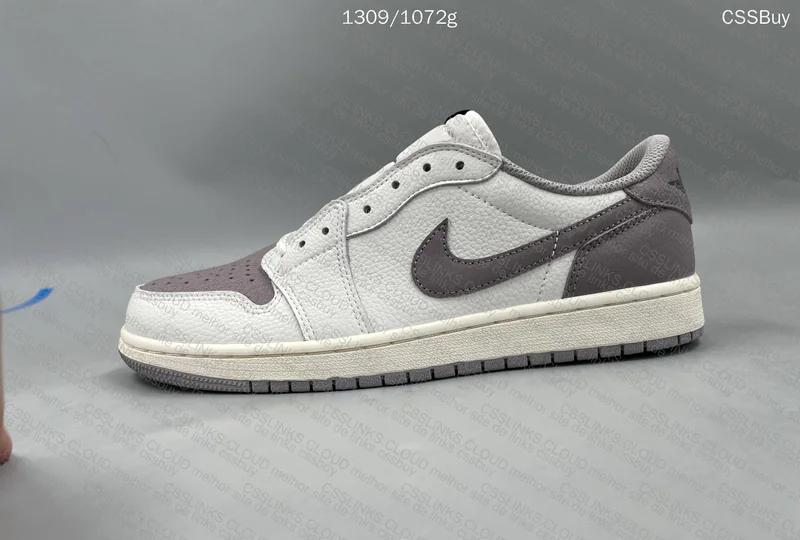 Air Jordan 1 Low OG 'Atmosphere Grey' 6