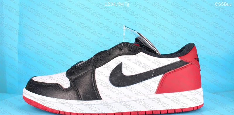 Air Jordan 1 Low OG Black Toe 3