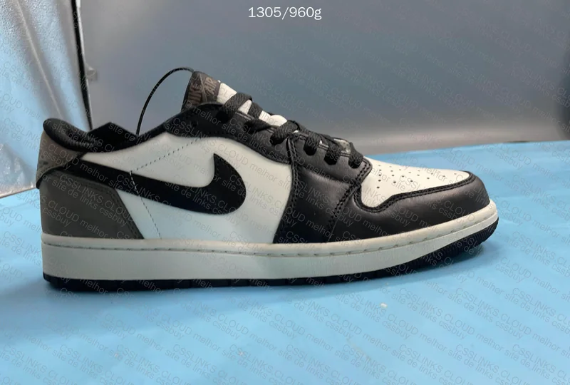 Air Jordan 1 Low OG Mocha 4
