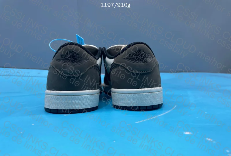 Air Jordan 1 Low OG Mocha 2
