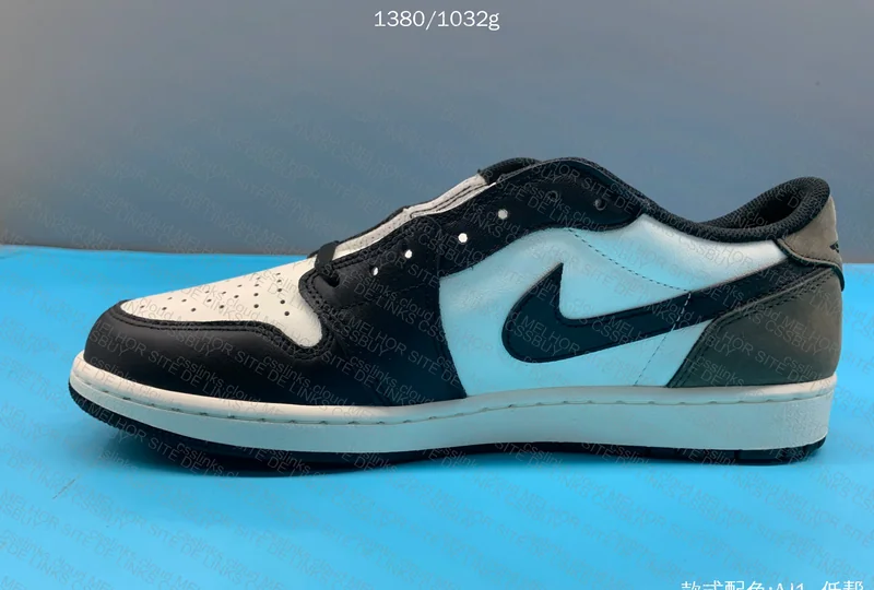 Air Jordan 1 Low OG Mocha 5